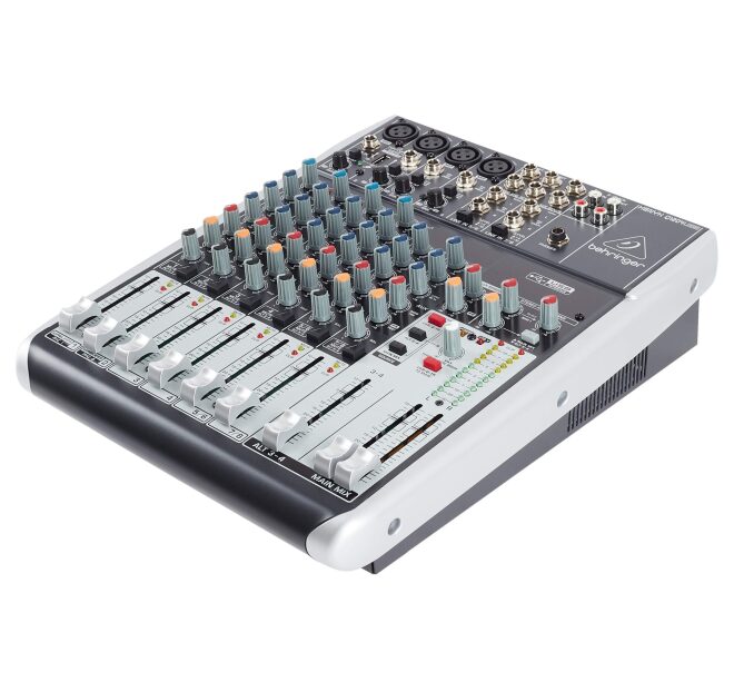 BEHRINGER Q1204USB